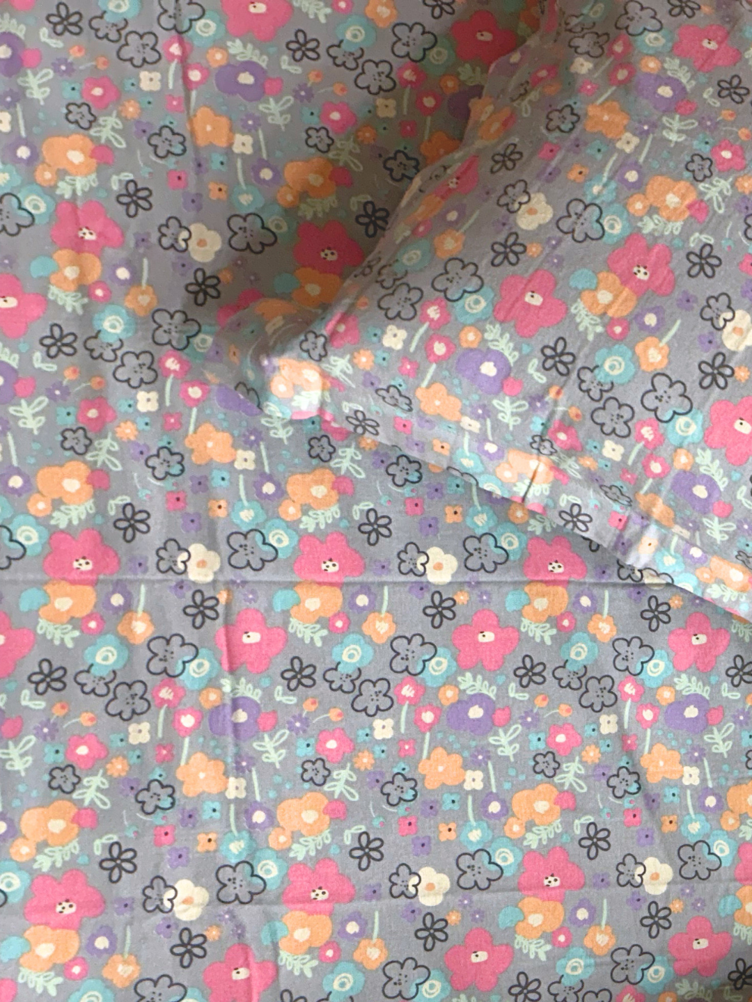 Floral Pop Lilac Printed Cotton Bedsheet Set
