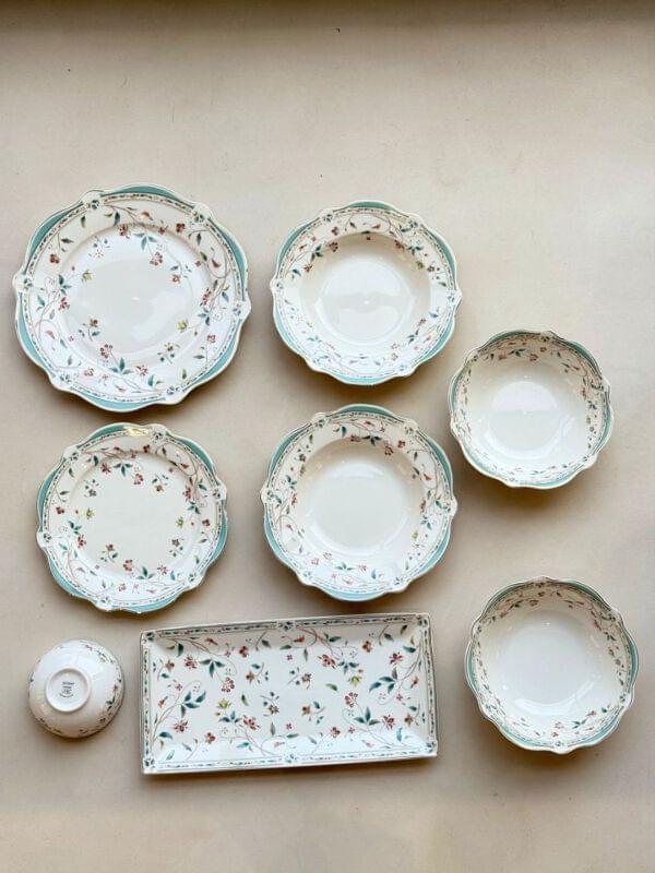 Fleur de Inde Dinner Set