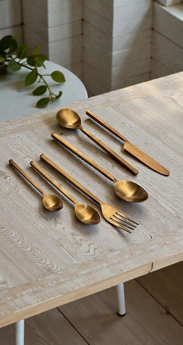Rustic Rook Cutlery Set of 24