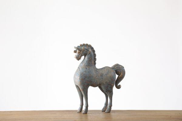 Theron Antique Horse Sculpture – Medium