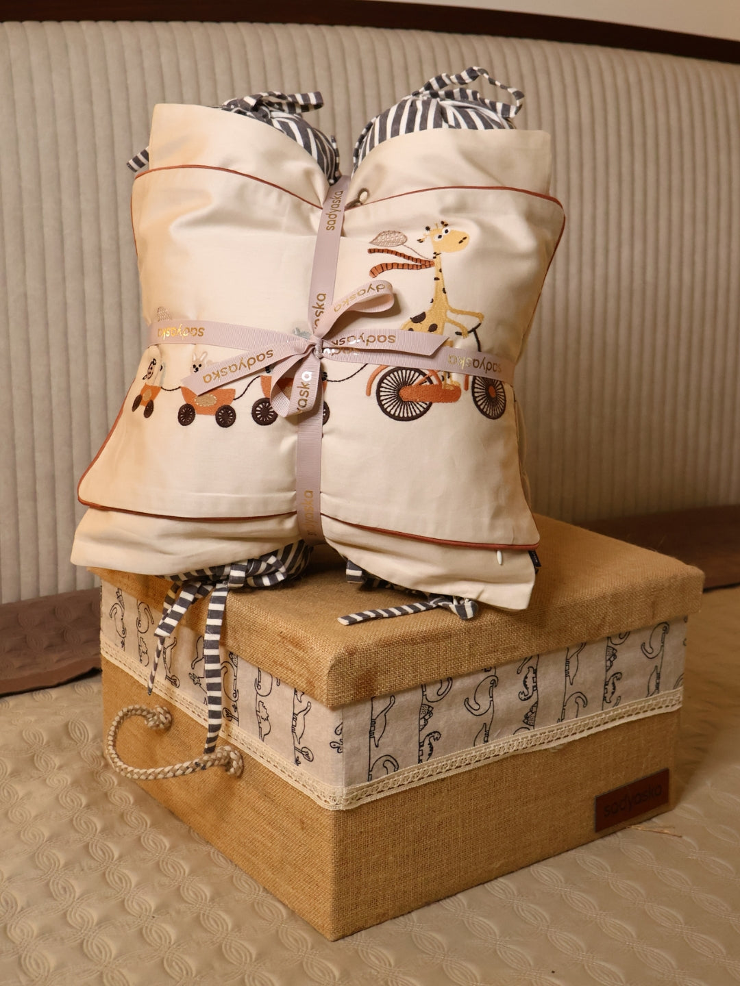 Wild Wonders Baby Bedding Set detail