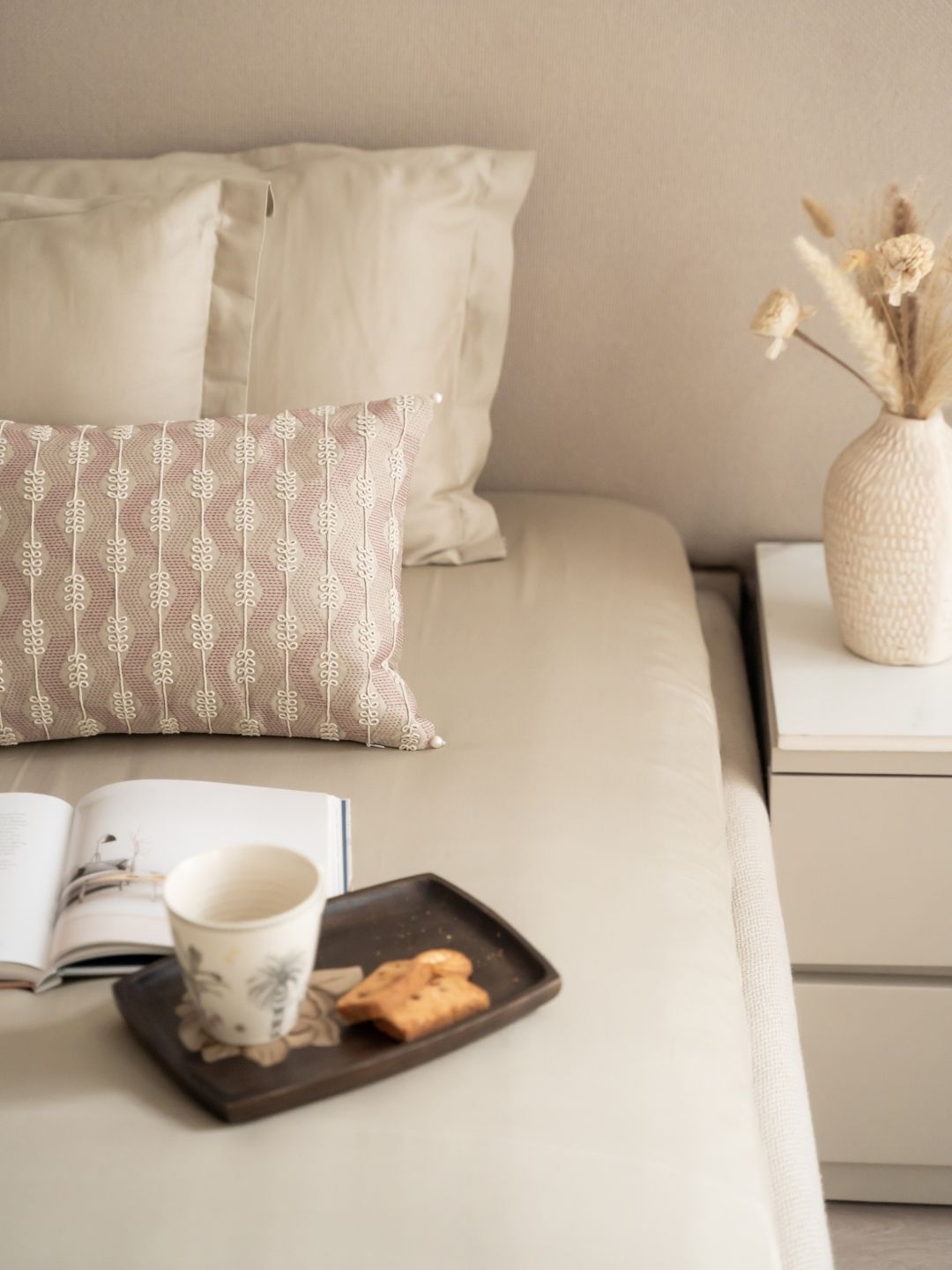 Embroidered accent cushion cover in beige