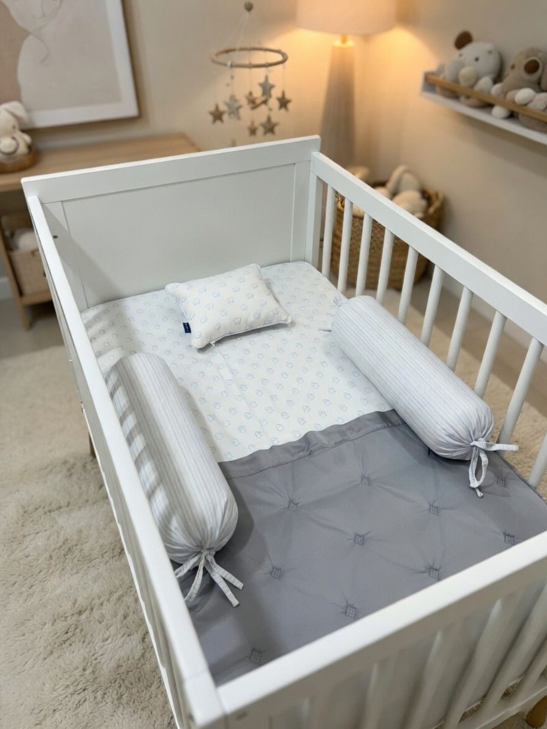 Tiny Trunks Baby Bedding Set detail