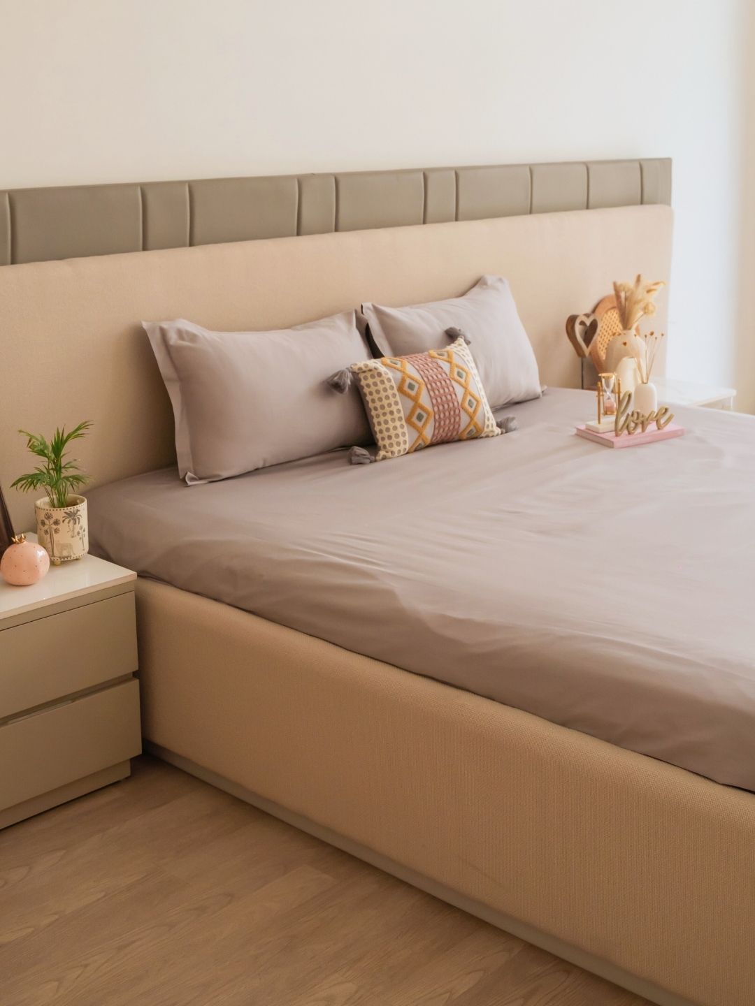 Nexus Silver Treasure Bedsheet Set - Elysian Home Decor