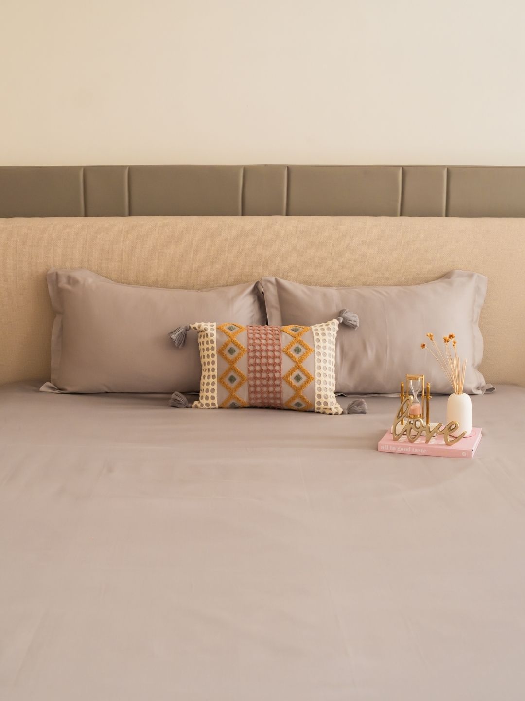 Nexus Silver Treasure Bedsheet Set - Elysian Home Decor