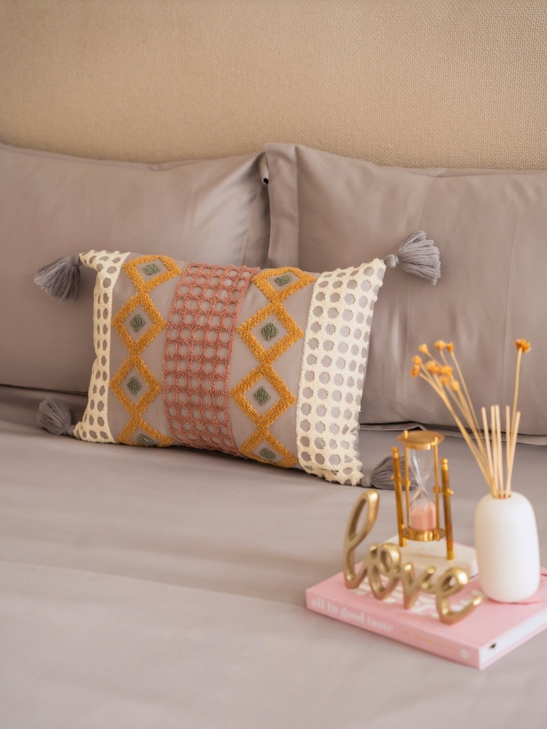 Nexus Silver Treasure Bedsheet Set - Elysian Home Decor