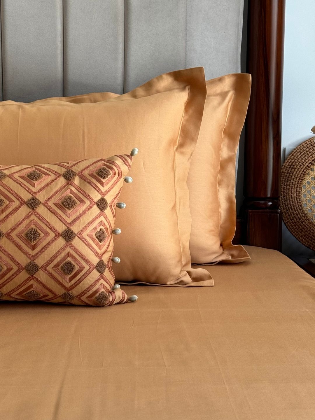 Dublin Honey Mustard Treasure Bedsheet Set