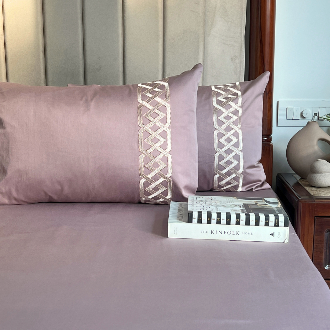 Austin Old Rose Dreams Bedsheet - Elysian Home Decor
