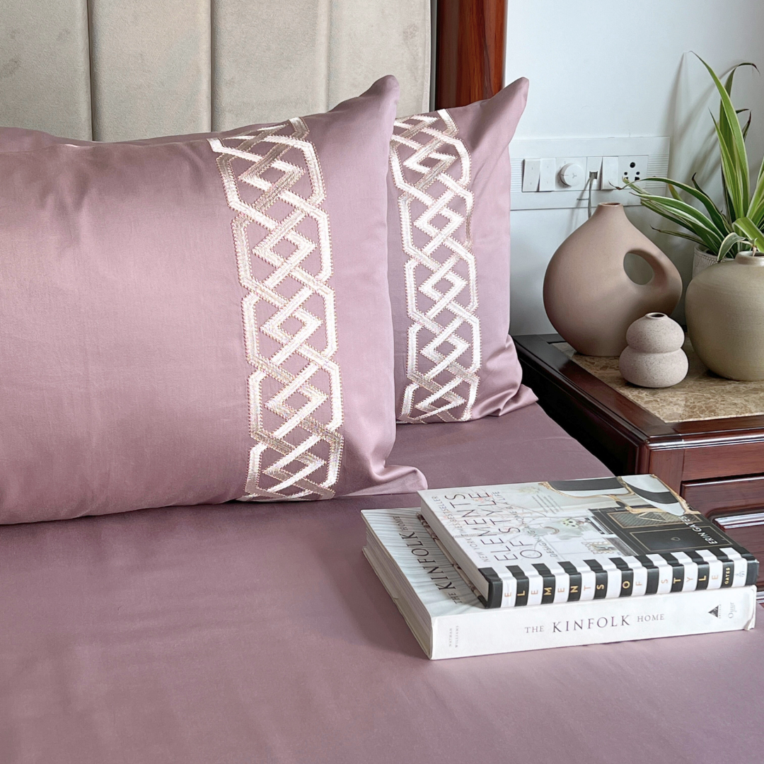 Austin Old Rose Dreams Bedsheet - Elysian Home Decor