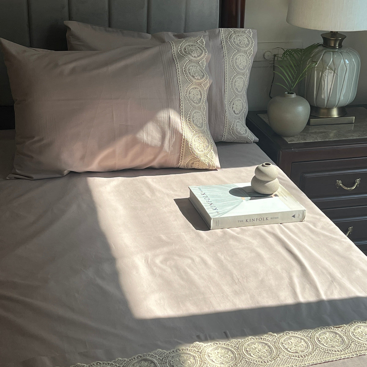 Chantilly mocha bedsheet corner pleat detail