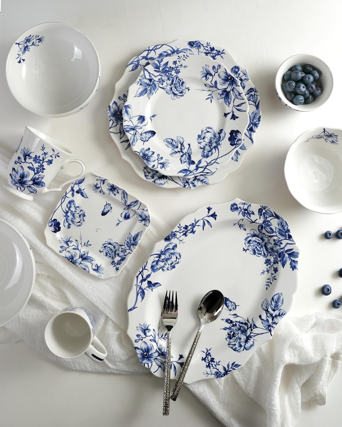 Blue Bloom Rectangular Platter (Set of 2 – 21x13 cm)