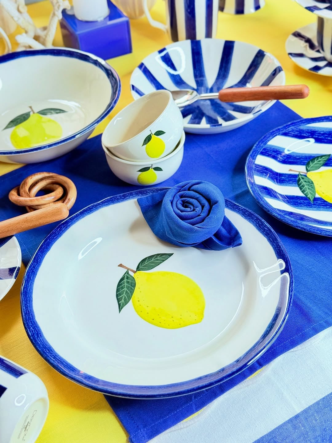 Sorrento Citrus Collection- 28-piece dinner set