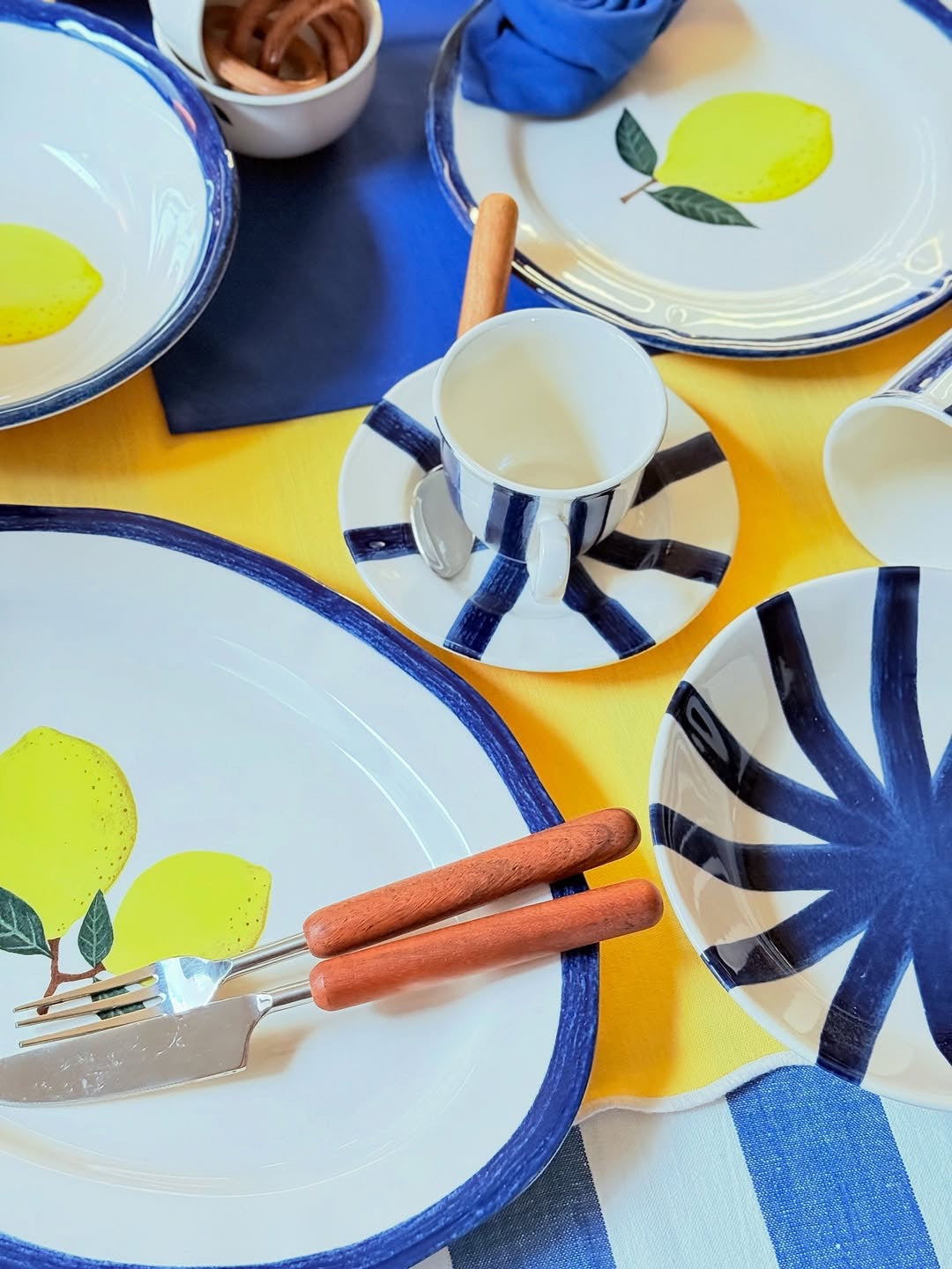 Sorrento Citrus Collection- 28-piece dinner set