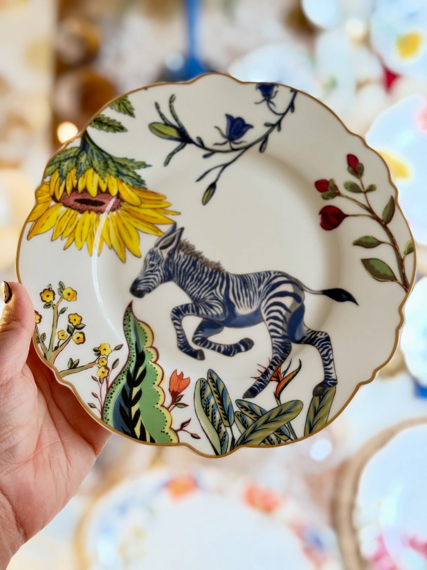 Savanna Bloom Collection- 22-Piece Dinner Set