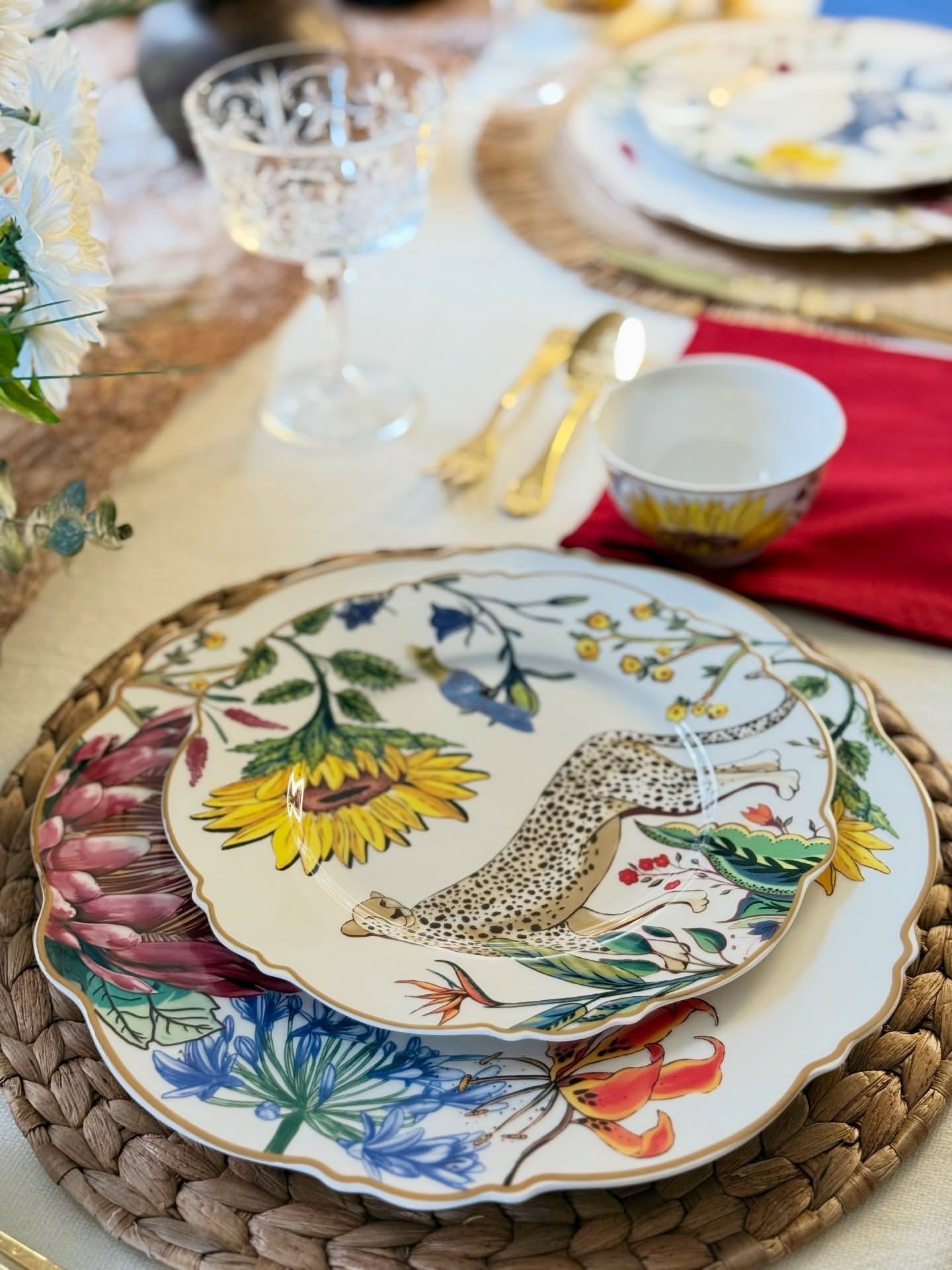 Savanna Bloom Collection- 22-Piece Dinner Set