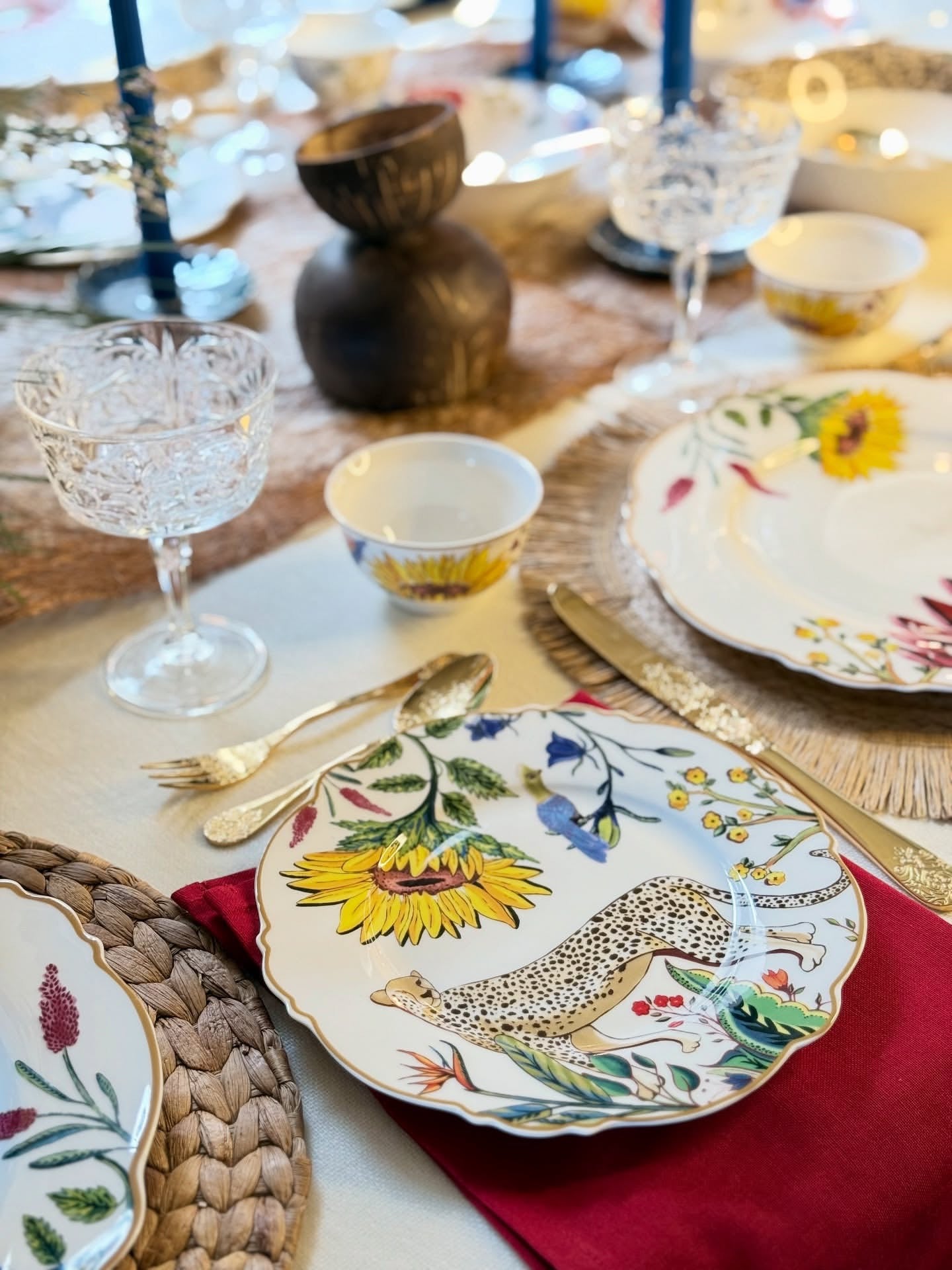 Savanna Bloom Collection- 22-Piece Dinner Set