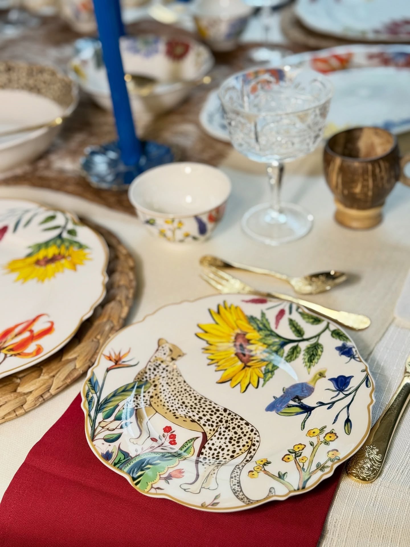 Savanna Bloom Collection- 22-Piece Dinner Set
