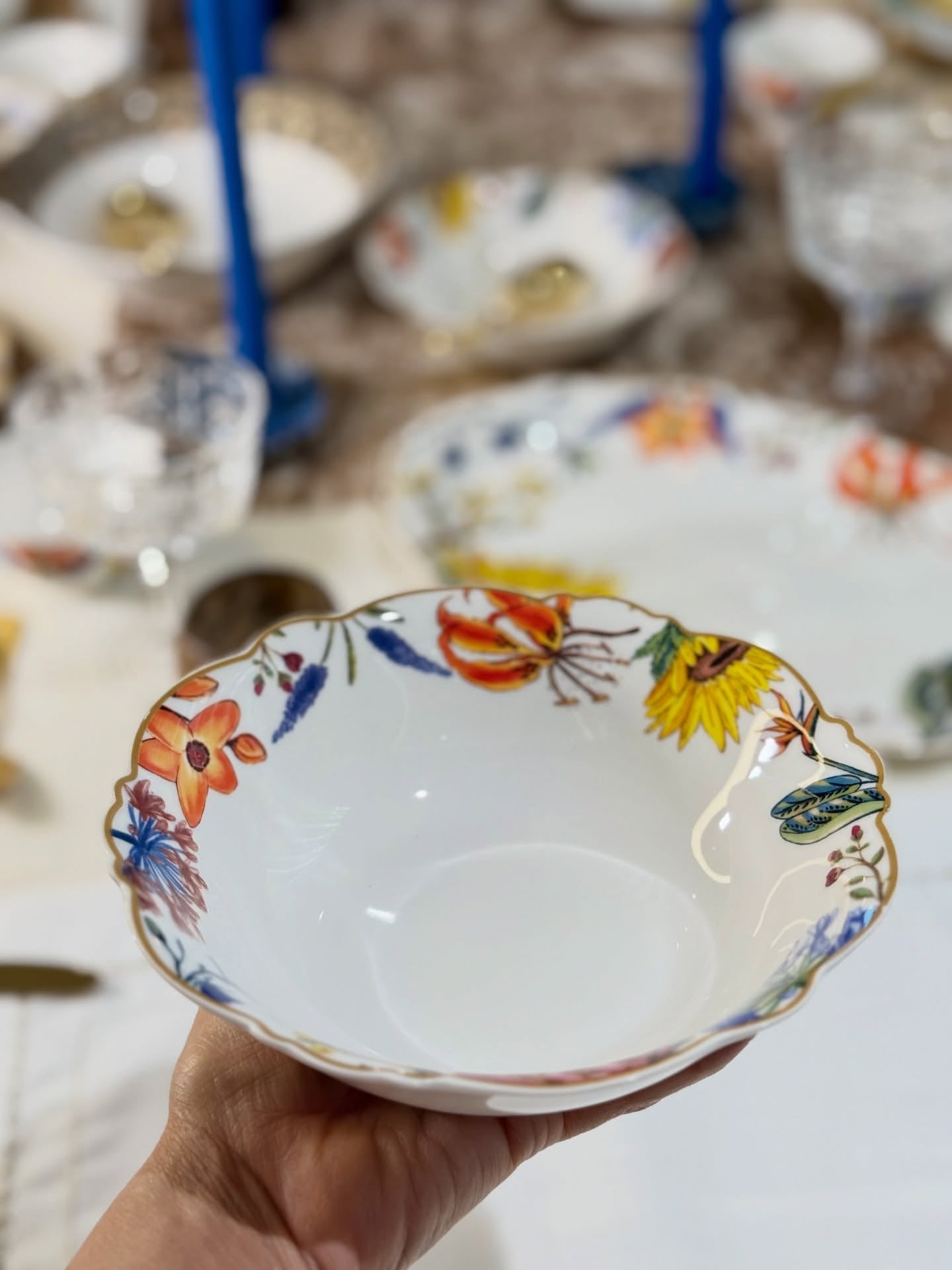 Savanna Bloom Collection- 22-Piece Dinner Set