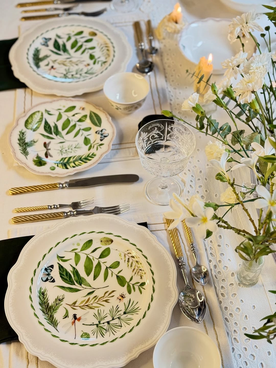 Verdant Garden Collection - 22-Piece Dinner Set