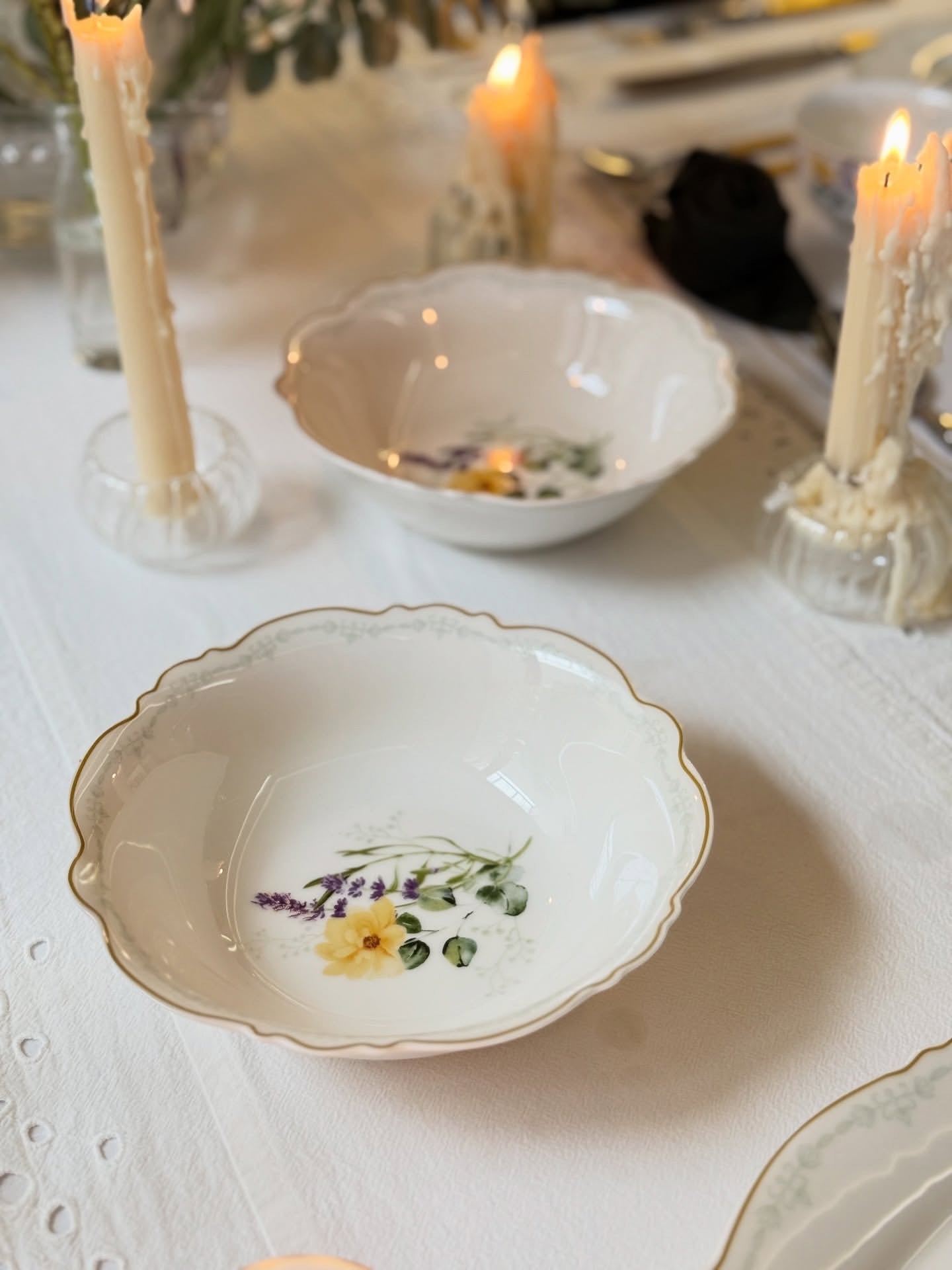 Eternal Bloom Collection- 22-Piece Dinner Set