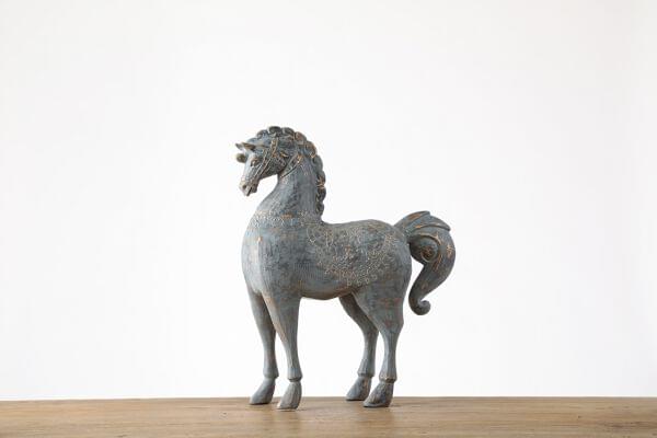 Theron Antique Horse Sculpture – Large