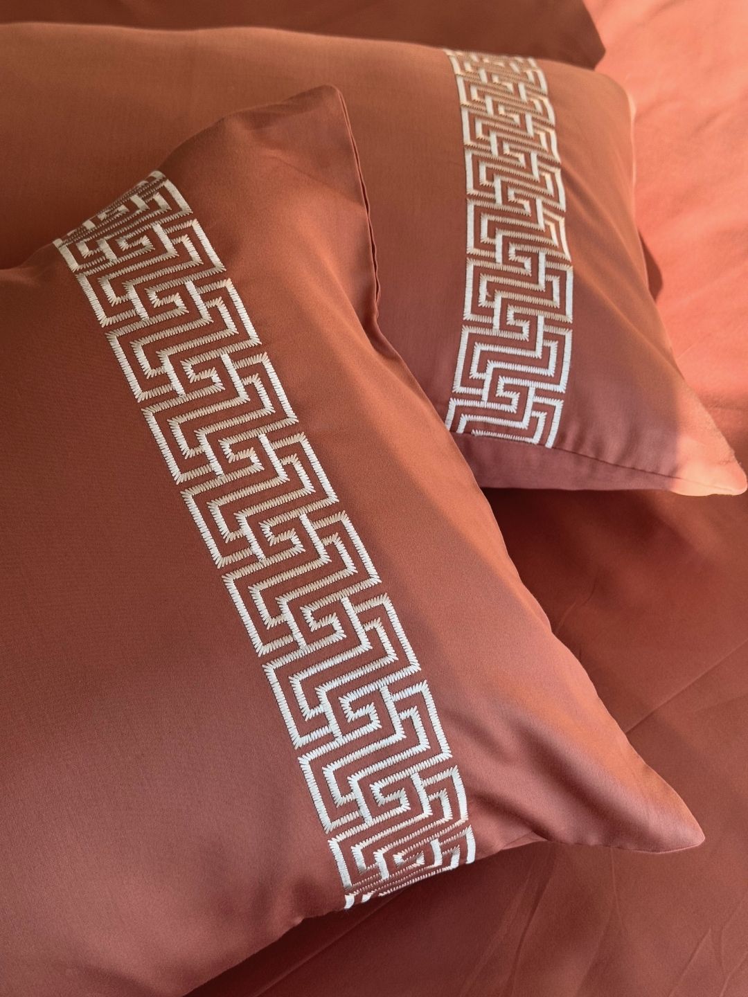 1000TC Cotton Rich Ariana Terracotta Syona Bedsheet Set - Elysian Home Decor