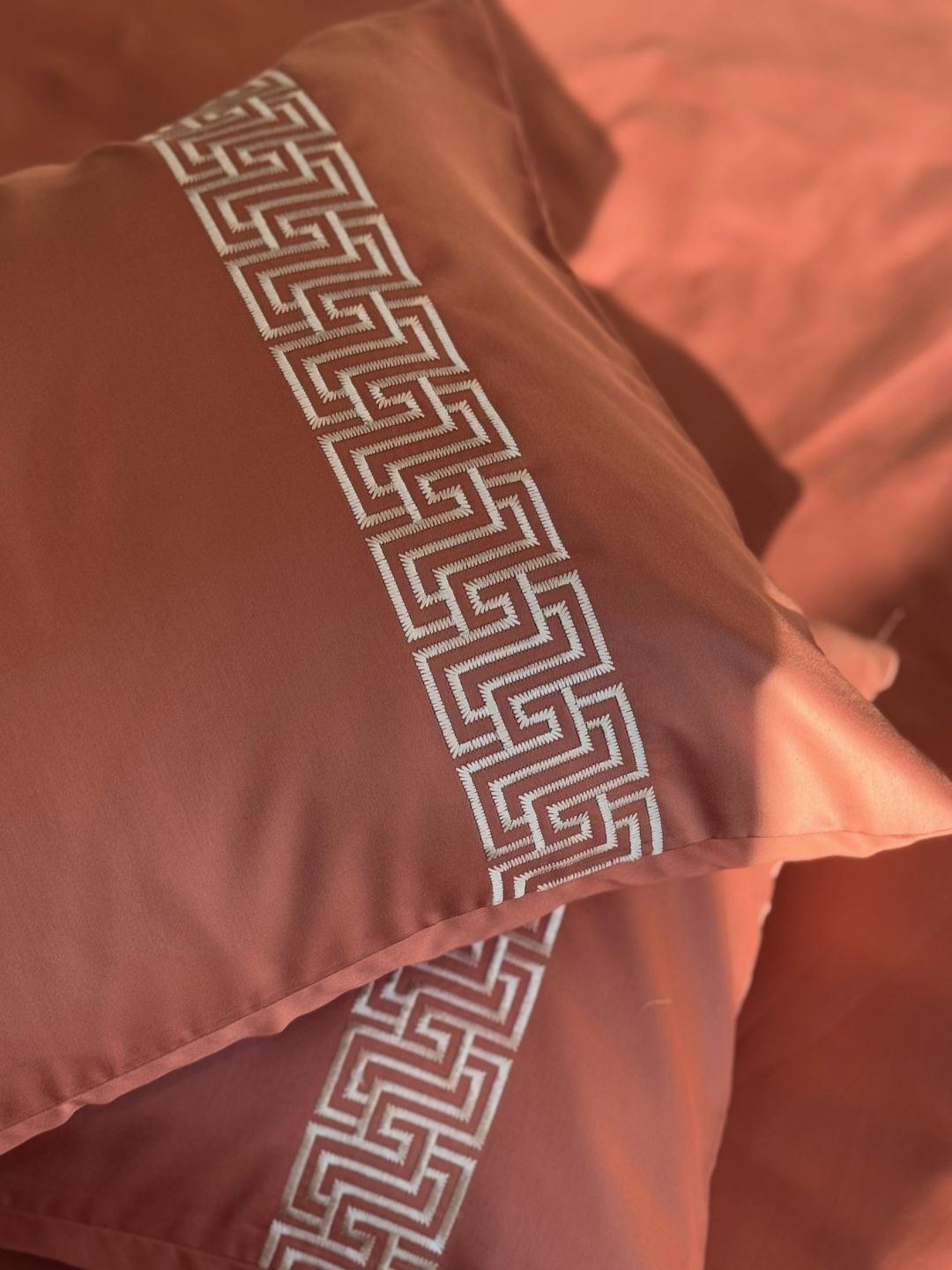 1000TC Cotton Rich Ariana Terracotta Syona Bedsheet Set - Elysian Home Decor