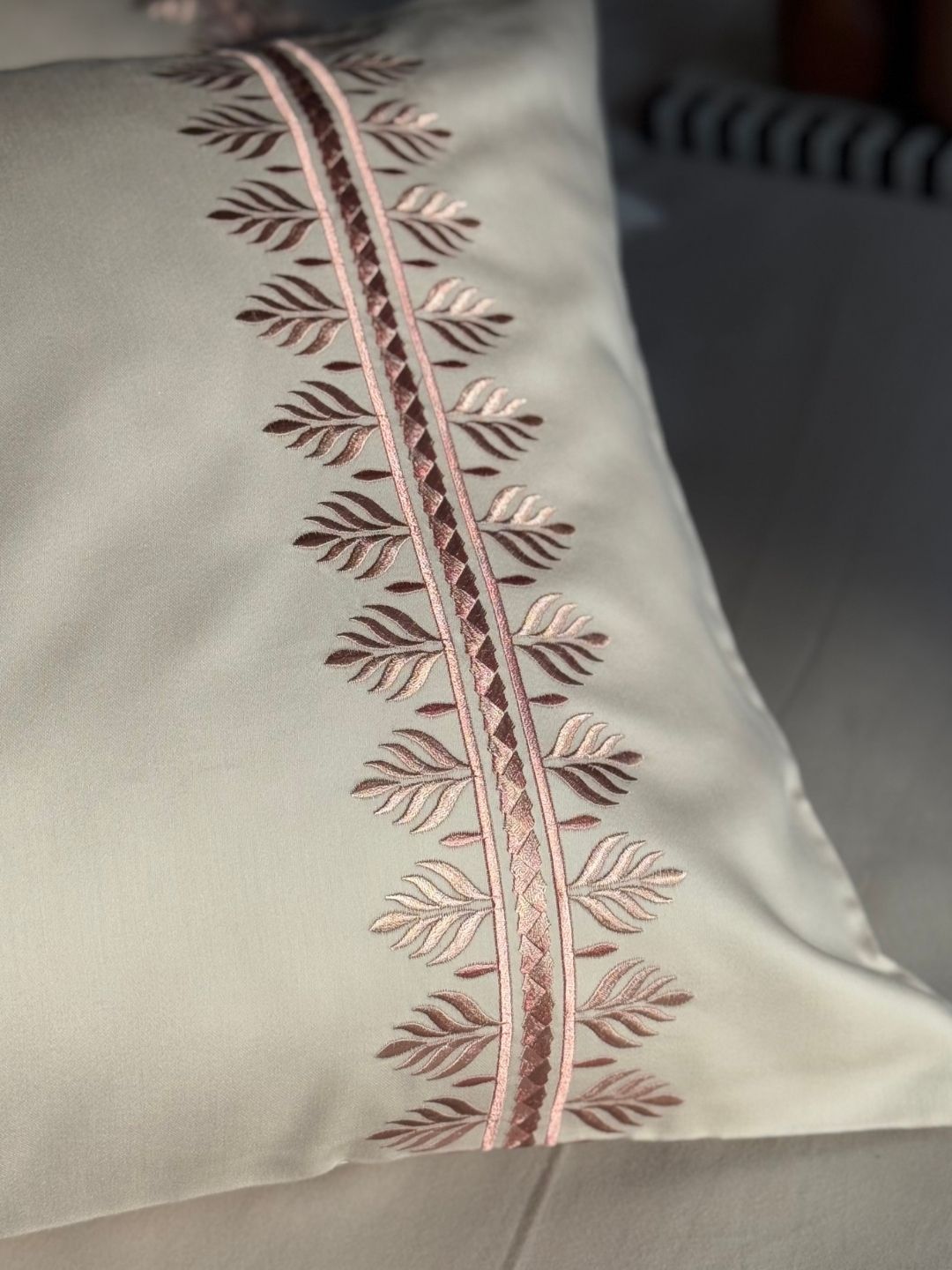 1000TC Cotton Rich Chloe Ivory Syona Bedsheet Set - Elysian Home Decor