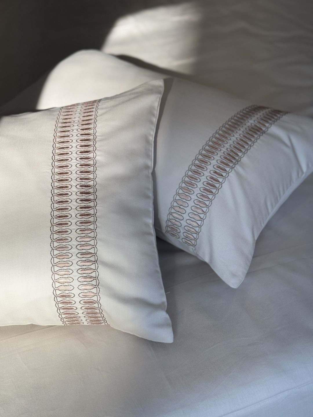 1000TC Cotton Rich Ella Ivory Syona Bedsheet Set - Elysian Home Decor
