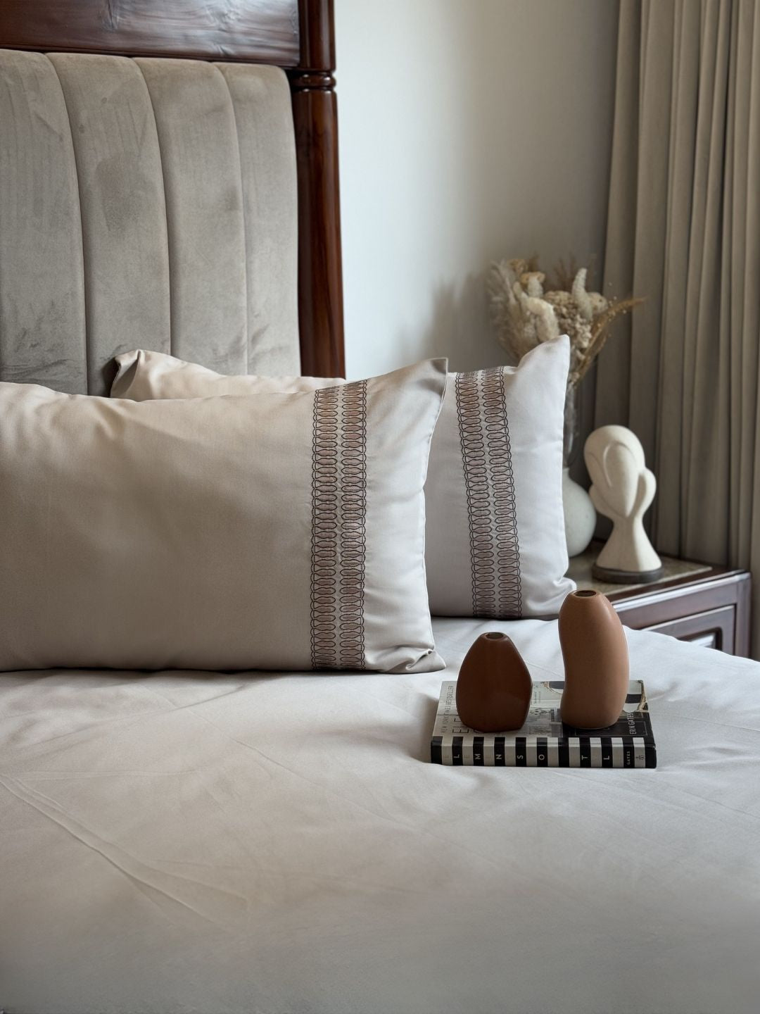 1000TC Cotton Rich Ella Ivory Syona Bedsheet Set - Elysian Home Decor