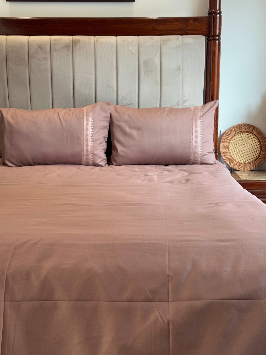 1000TC Cotton Rich Mia Brandy Rose Syona Bedsheet Set - Elysian Home Decor