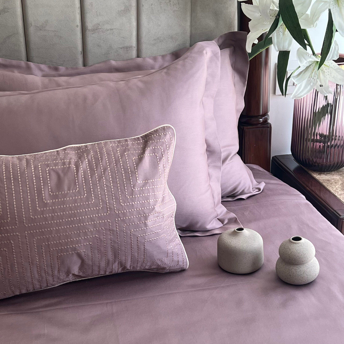 Full bed styled with Cubicle old rose Treasure bedsheet set