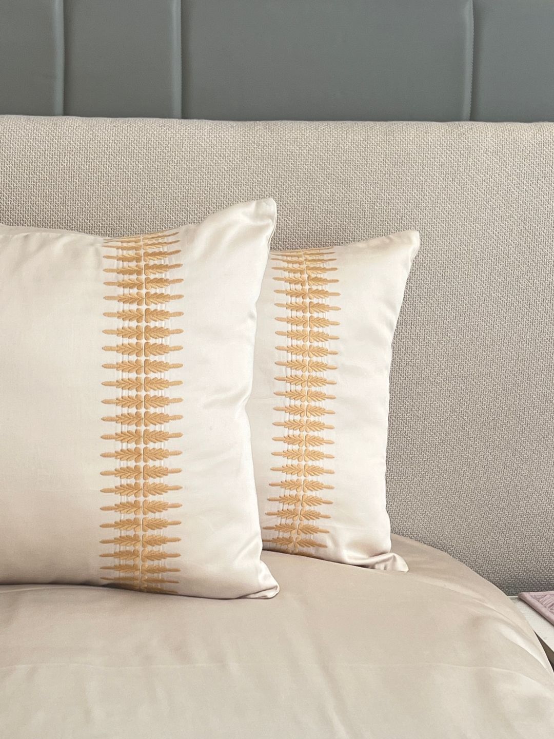 Stella Oats Beige Dreams Bedsheet Set - Elysian Home Decor