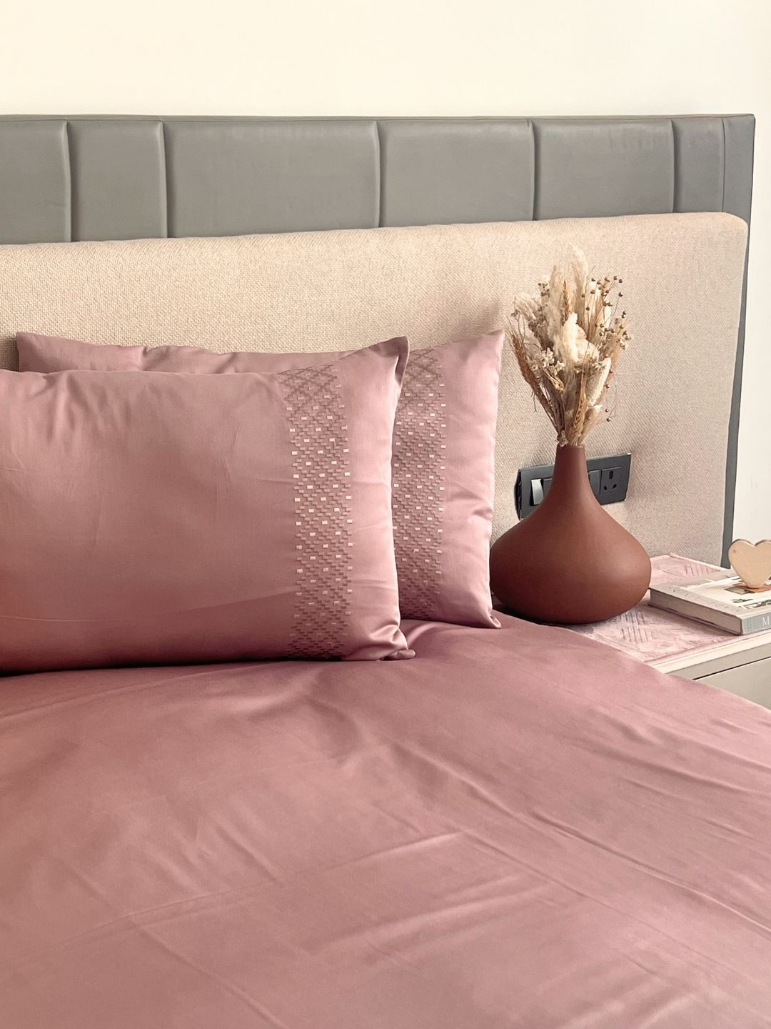 Tessa Old Rose Dreams Bedsheet Set - Elysian Home Decor