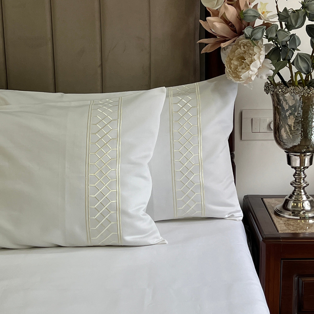 1000TC Zigzag Snow White Egyptian Cotton Bedsheet Set - Elysian Home Decor