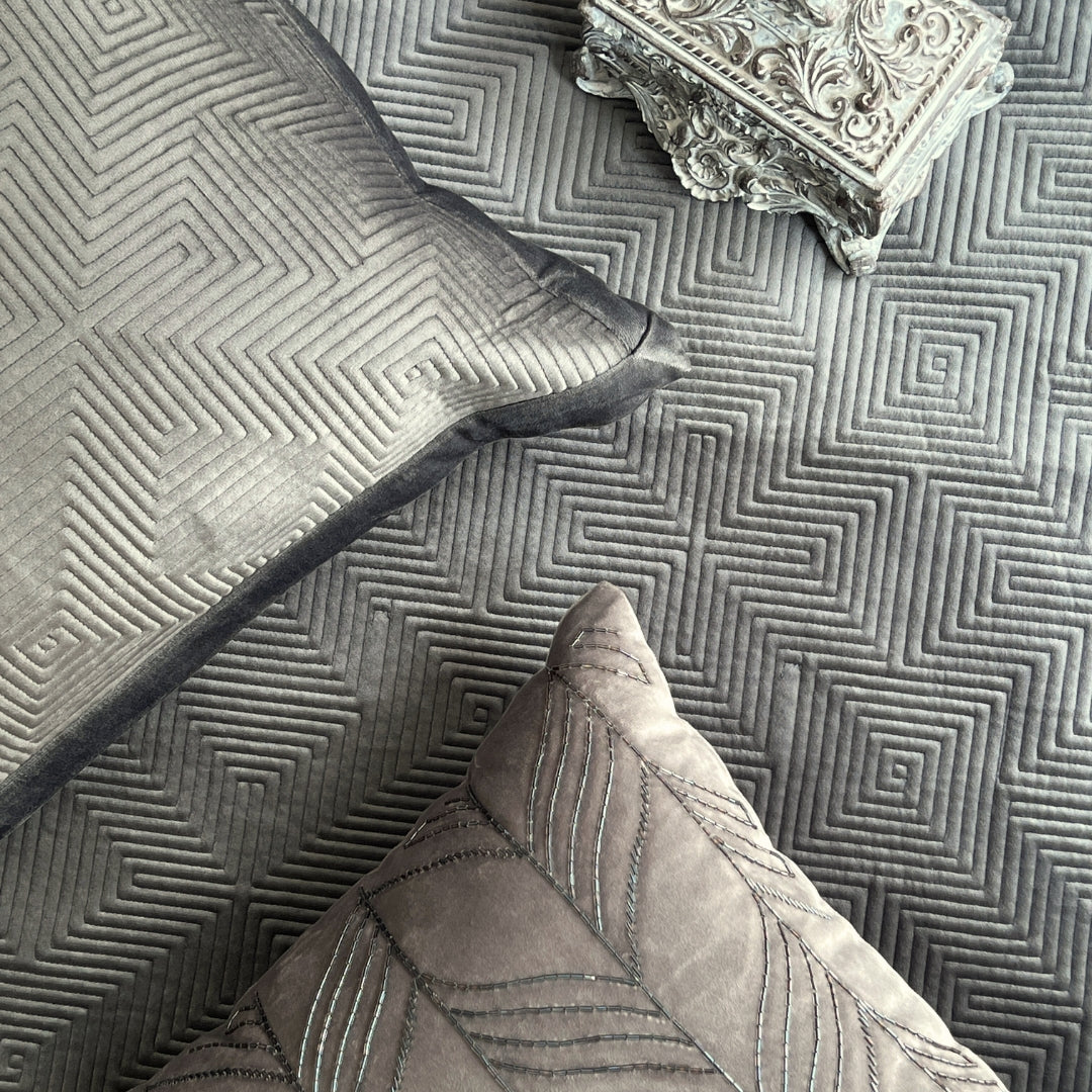 Decorative Gloss Silver Velvet Cushion Cover 16x16